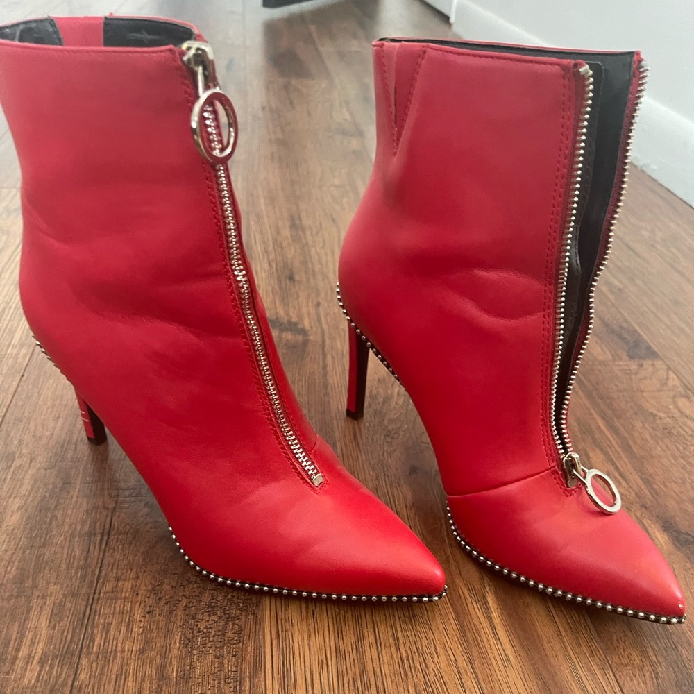 Bar III booties